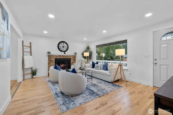 9218 NE 184th PL, Bothell, WA 98011