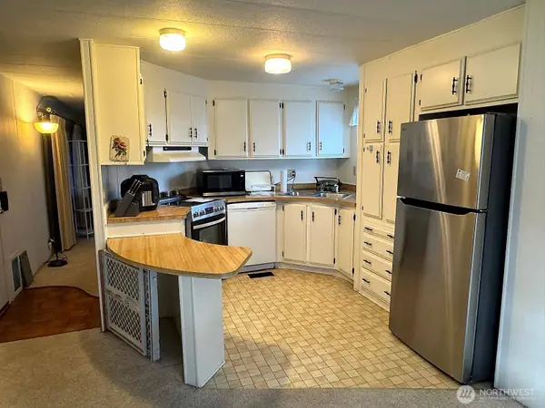 2210 Old Highway 99 South RD #31, Mount Vernon, WA 98273