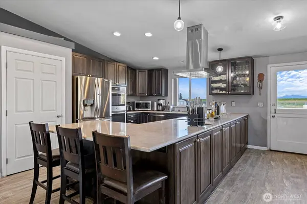 17771 Dunbar RD, Mount Vernon, WA 98273