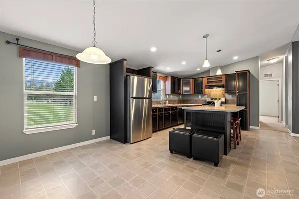 37273 Cape Horn RD, Sedro Woolley, WA 98284