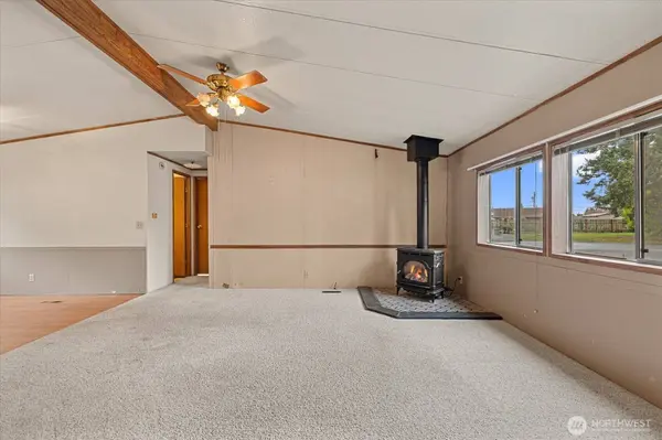 9403 Pierce LN #24, Sedro Woolley, WA 98284