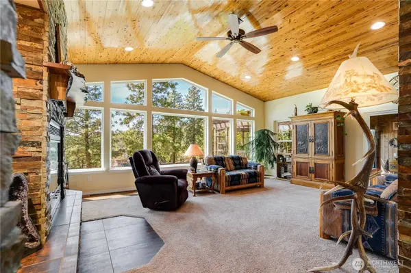 11 Deer Ridge RD, Goldendale, WA 98620