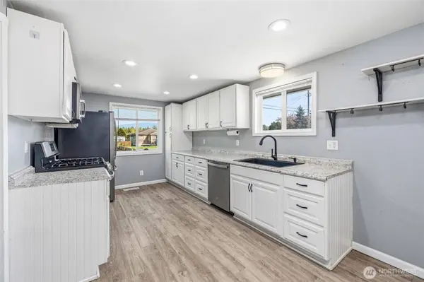 113 S Gardner RD, Burlington, WA 98233