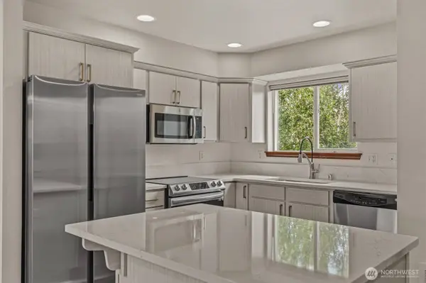 Burlington WA townhome for sale 98233