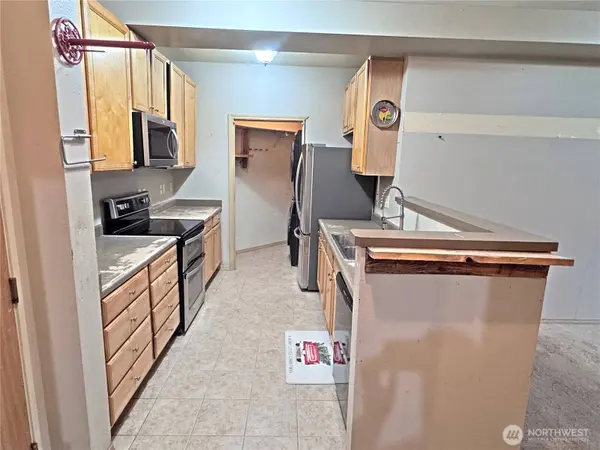 512 Darby DR #113, Bellingham, WA 98226