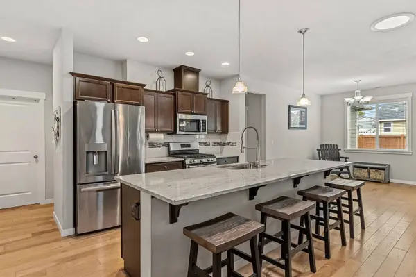 3925 Summersun ST, Mount Vernon, WA 98273