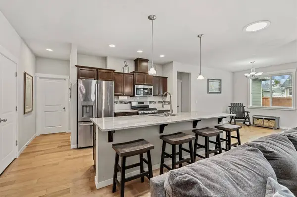 3925 Summersun ST, Mount Vernon, WA 98273
