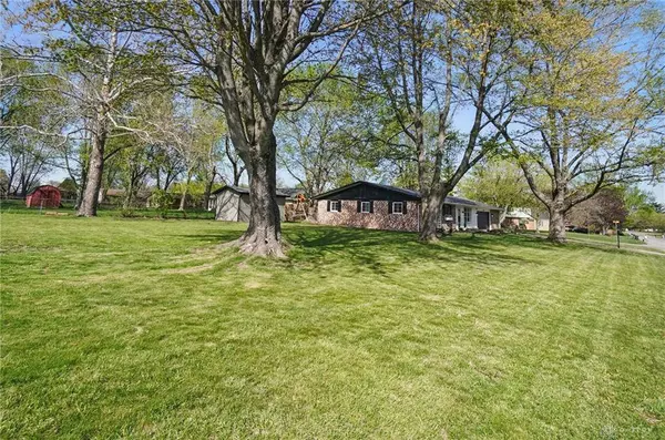 3594 Knollwood Drive, Beavercreek, OH 45432