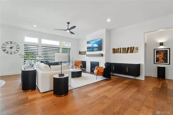 9917 Rothschild Court, Clearcreek Twp, OH 45458