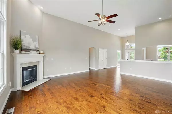 7250 Beaver Brook Drive, Springboro, OH 45066