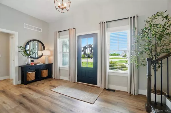 2832 Lucy Lane, Waynesville, OH 45068