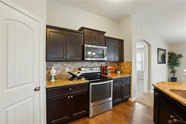 84 Waterhaven Way, Springboro, OH 45066