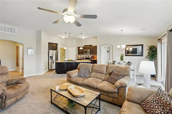 84 Waterhaven Way, Springboro, OH 45066