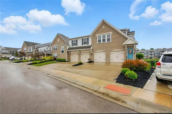 84 Waterhaven Way, Springboro, OH 45066