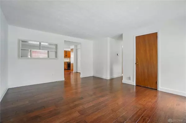 144 Tuxworth Road, Dayton, OH 45458