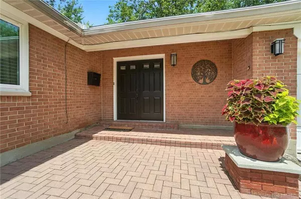 1325 Ridgeview Avenue, Dayton, OH 45409