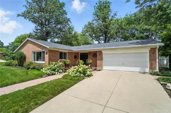 1325 Ridgeview Avenue, Dayton, OH 45409