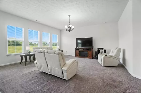 1715 Winding Run Boulevard, Clearcreek Twp, OH 45458