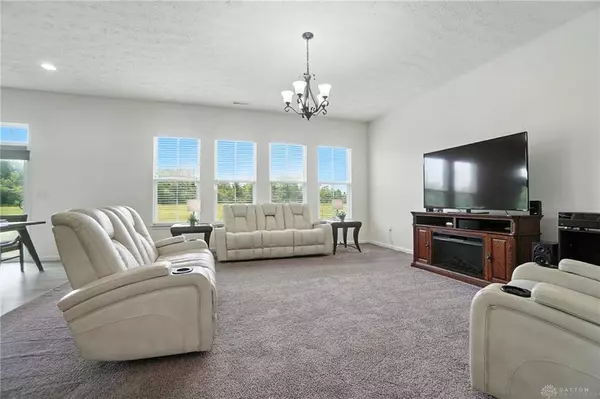 1715 Winding Run Boulevard, Clearcreek Twp, OH 45458