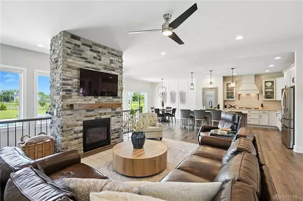 2888 Lucy Lane, Waynesville, OH 45068