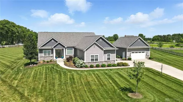 2888 Lucy Lane, Waynesville, OH 45068