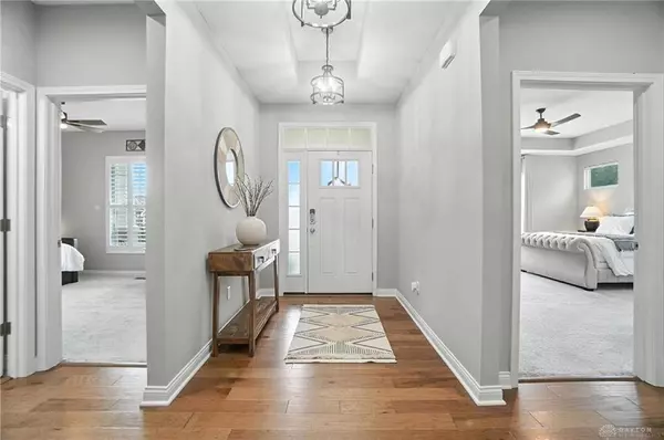 539 Bellasera Drive, Sugarcreek Township, OH 45440