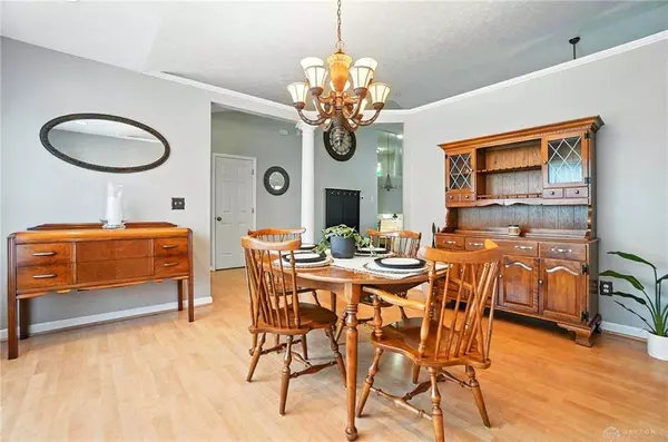 25 Kitty Hawk Drive, Springboro, OH 45066