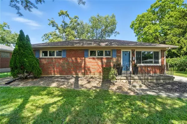 1118 Robin Road, Springfield, OH 45503