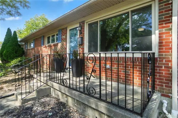 1118 Robin Road, Springfield, OH 45503