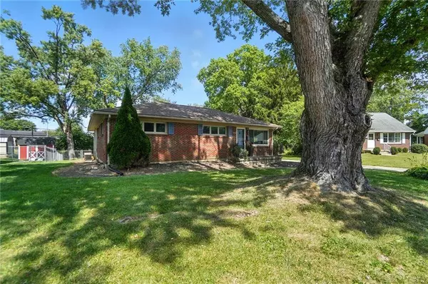 1118 Robin Road, Springfield, OH 45503