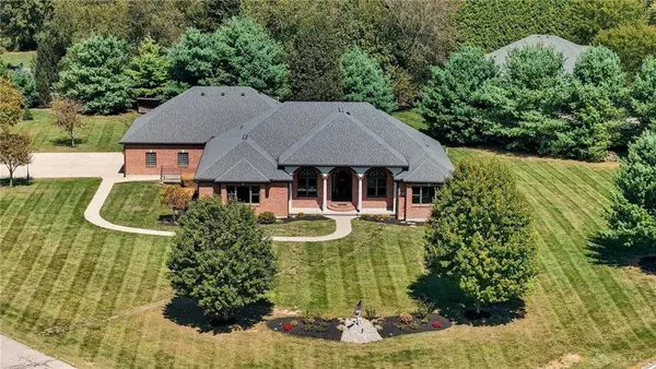 454 Skyland Drive, Bellbrook, OH 45305