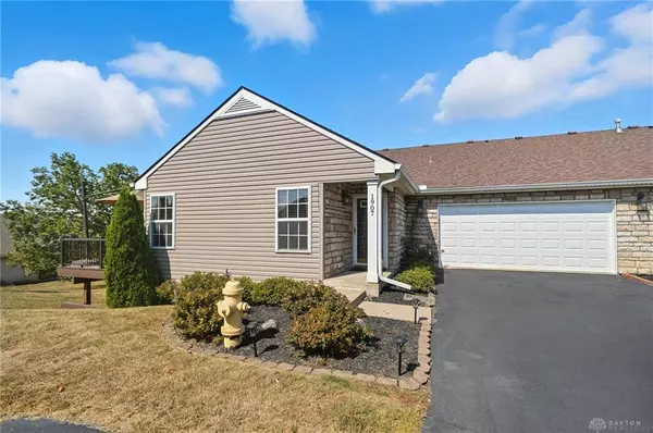 1907 Falling Leaf Lane, Miamisburg, OH 45342