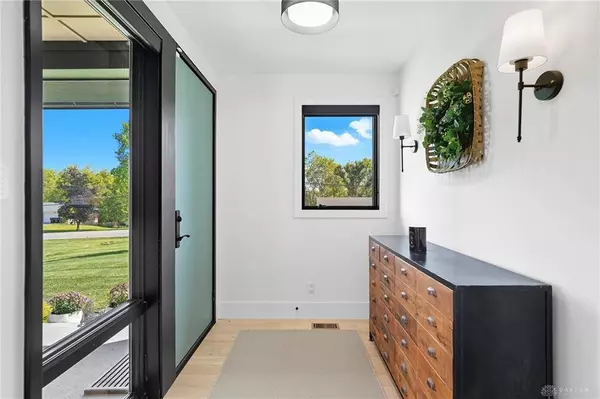 6265 Red Lion 5 Points Road, Springboro, OH 45066