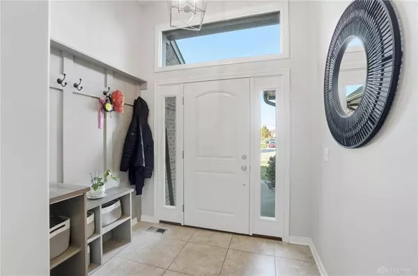 9809 Southern Belle Court, Dayton, OH 45458