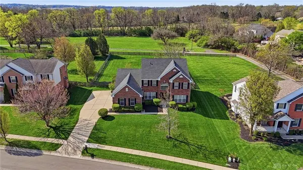 47 Dinsley Place, Springboro, OH 45066