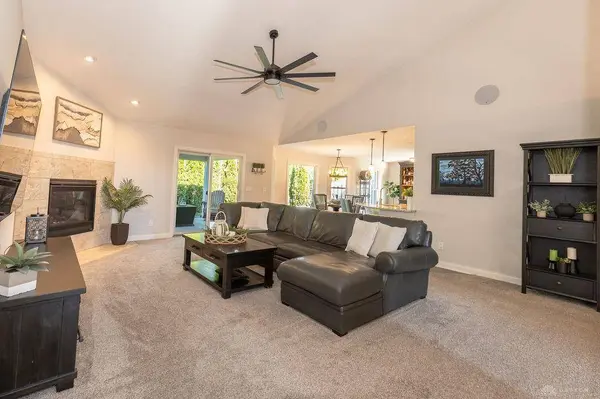 9818 Southern Belle Court, Washington Twp, OH 45458