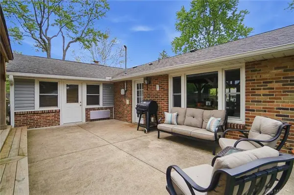 556 Brandwynne Court, Centerville, OH 45459