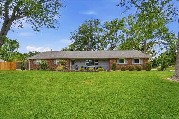 556 Brandwynne Court, Centerville, OH 45459