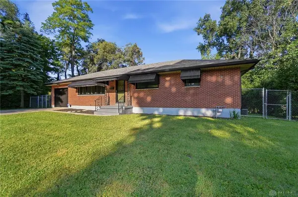 327 Constantia Avenue, Dayton, OH 45419