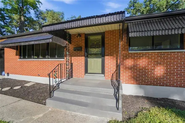 327 Constantia Avenue, Dayton, OH 45419