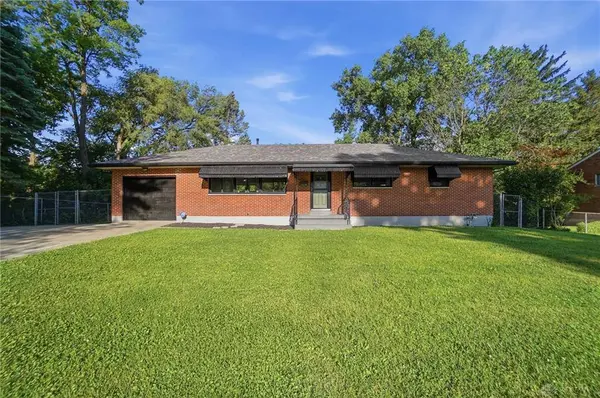 327 Constantia Avenue, Dayton, OH 45419