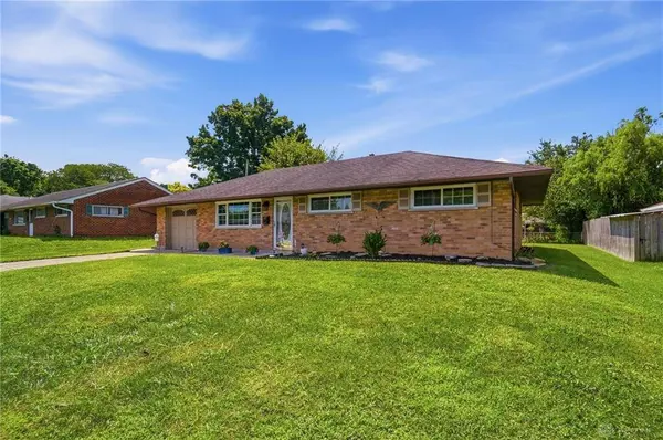 2076 Lynpark Avenue, Miami Township, OH 45439
