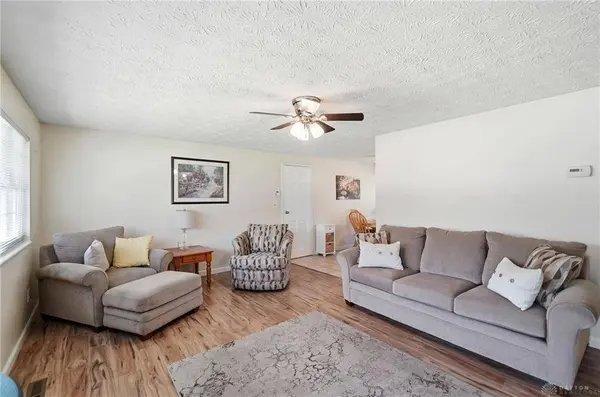 2076 Lynpark Avenue, Miami Township, OH 45439