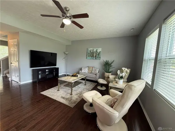 2571 Sunset Maple Drive, Tipp City, OH 45371