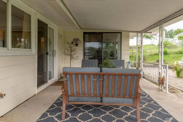 220 Evergreen Drive, Springboro, OH 45066