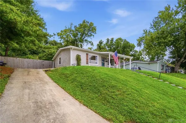 831 Johnson Avenue, Miamisburg, OH 45342