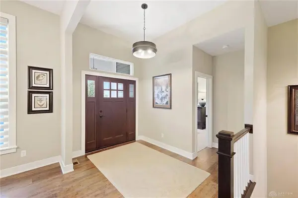 9517 Monaco Circle, Centerville, OH 45458