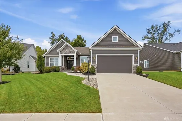 9517 Monaco Circle, Centerville, OH 45458
