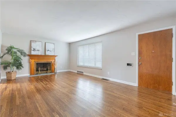 327 Patterson Road, Oakwood, OH 45419