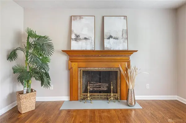 327 Patterson Road, Oakwood, OH 45419